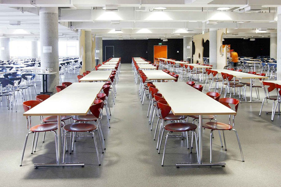 2100 Training Table by MATSU, conference and office table – view 4