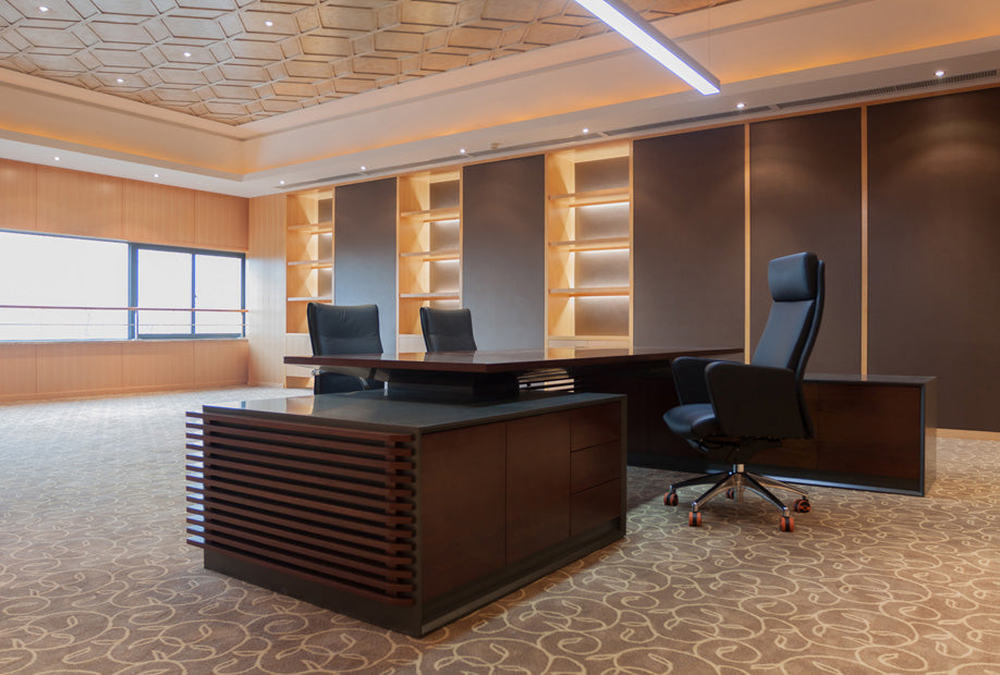 Dynamic Executive Chair by MATSU – office and meeting chair