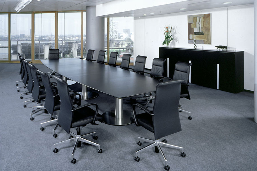 Hugoo Conference Table by MATSU, conference and office table – view 3
