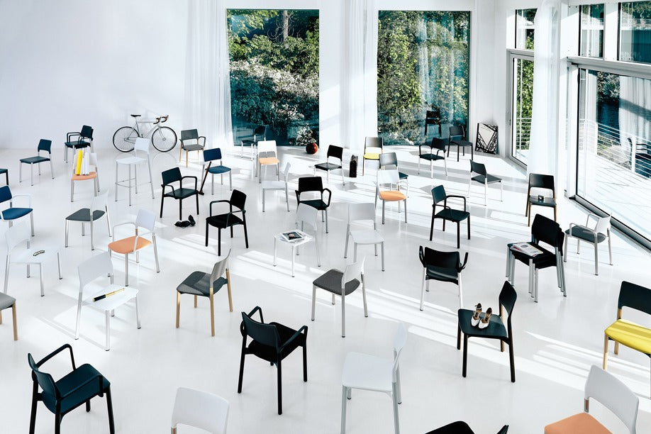 ARN Chair by MATSU – office and meeting chair