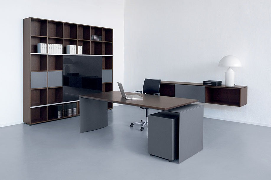 Impuls Executive Desk by MATSU, office desk – view 3