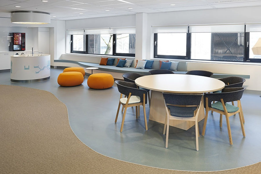 Njord Chair by MATSU, office and meeting chair – view 4