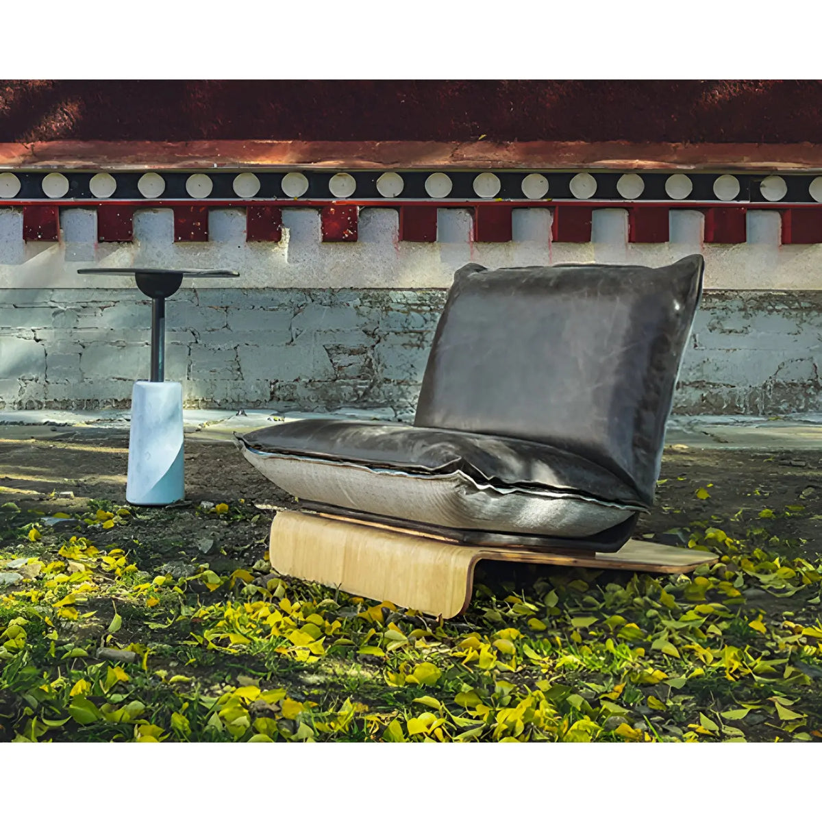 NOMAD Yak Lounge Chair (STOCK) - MATSU Europe & Middle East