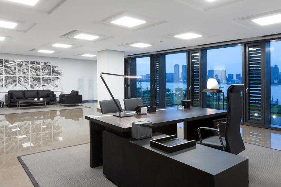 Ona Executive Chair by MATSU – office and meeting chair