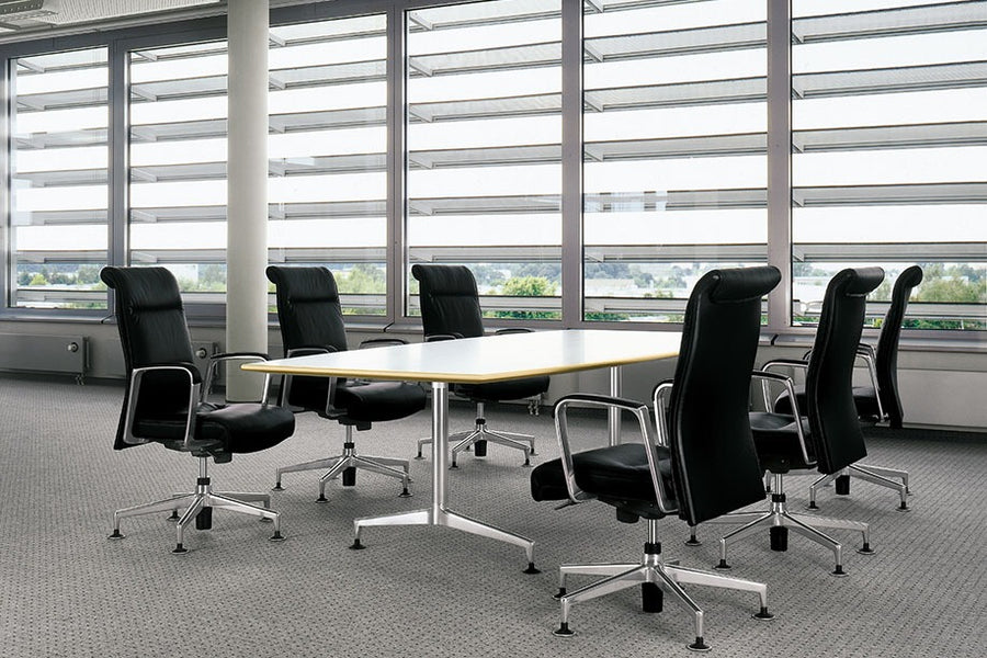 Ona Executive Chair by MATSU, office and meeting chair – view 5
