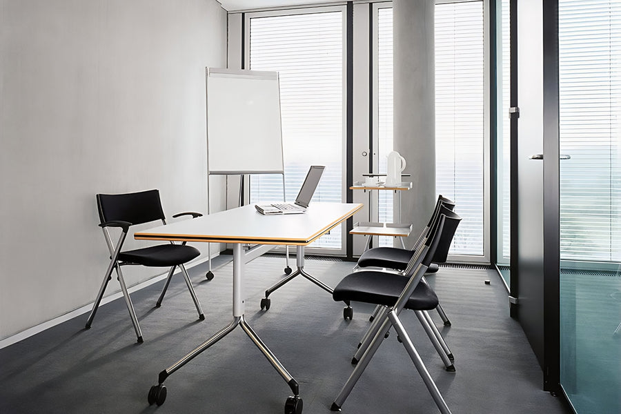 Profession Training Table by MATSU – conference and office table