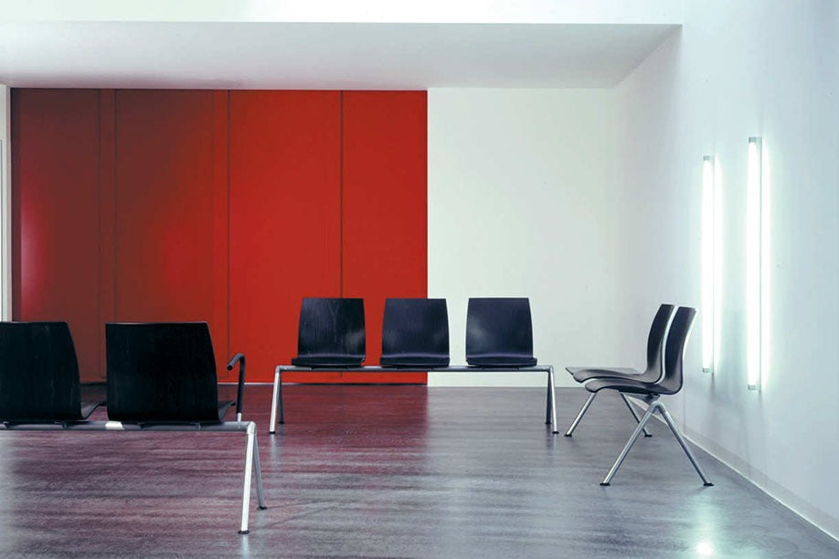 Trio Chair by MATSU – office and meeting chair