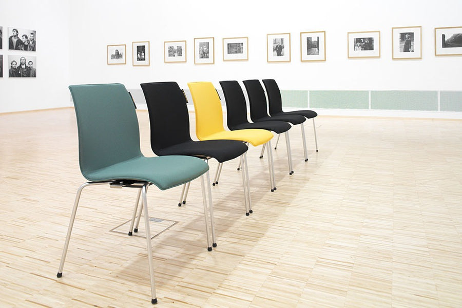 Trio Chair by MATSU, office and meeting chair – view 3